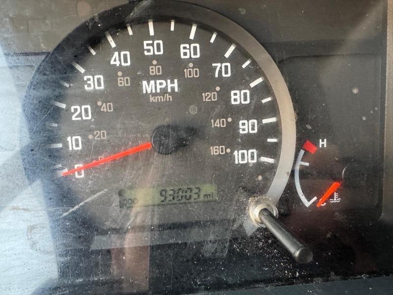 Isuzu NPR HD  2018