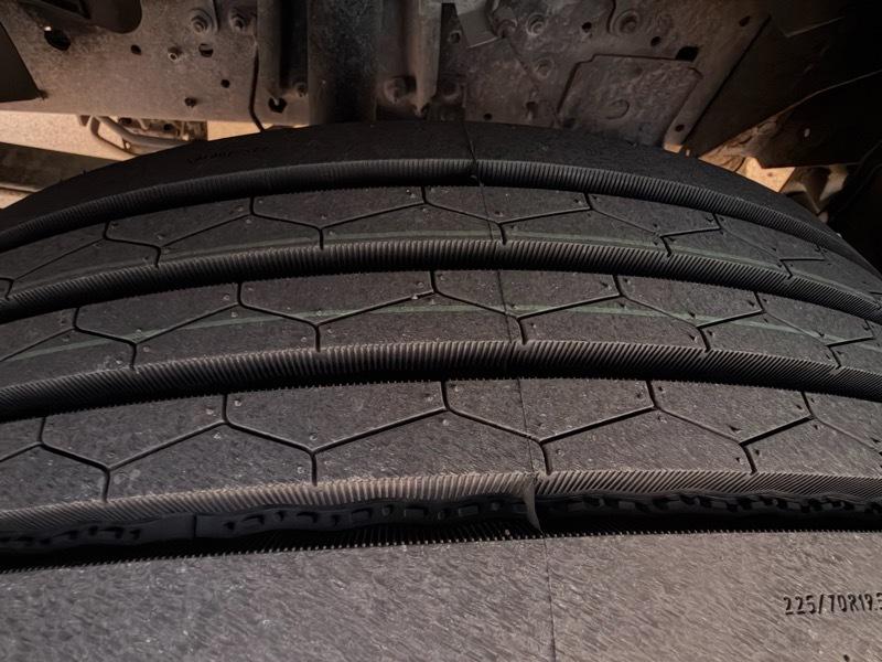 Isuzu NPR HD  2019