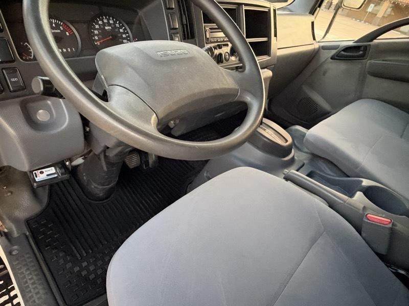 Isuzu NPR HD  2019