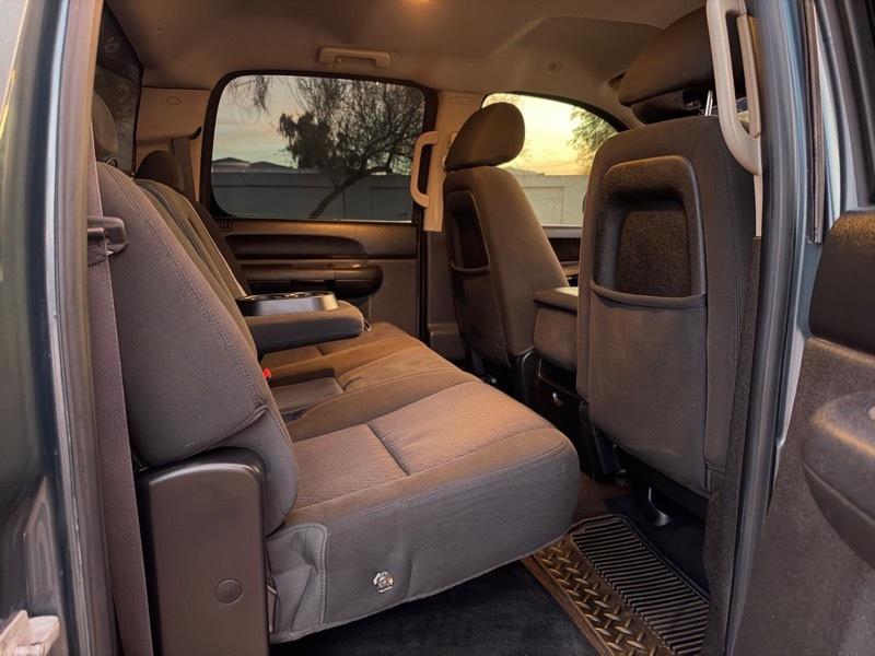 Chevrolet Silverado 1500 1LT Crew Cab 4WD 2013