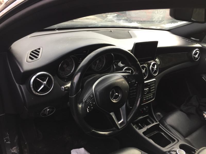 Mercedes-Benz CLA-Class CLA250 4MATIC 2014