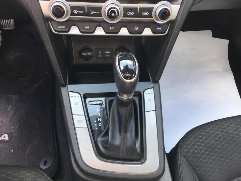 Hyundai Elantra Value Edition Auto 2019