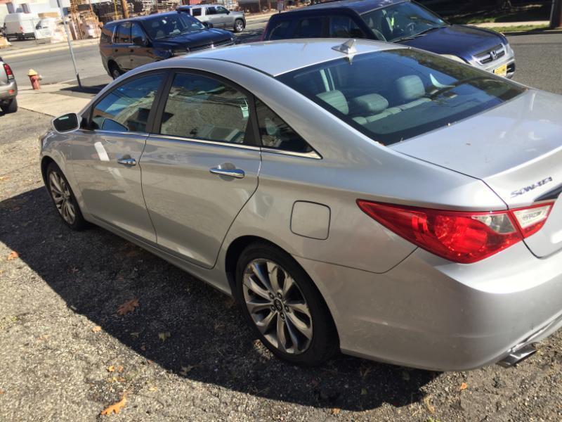 Hyundai Sonata Limited Auto 2011