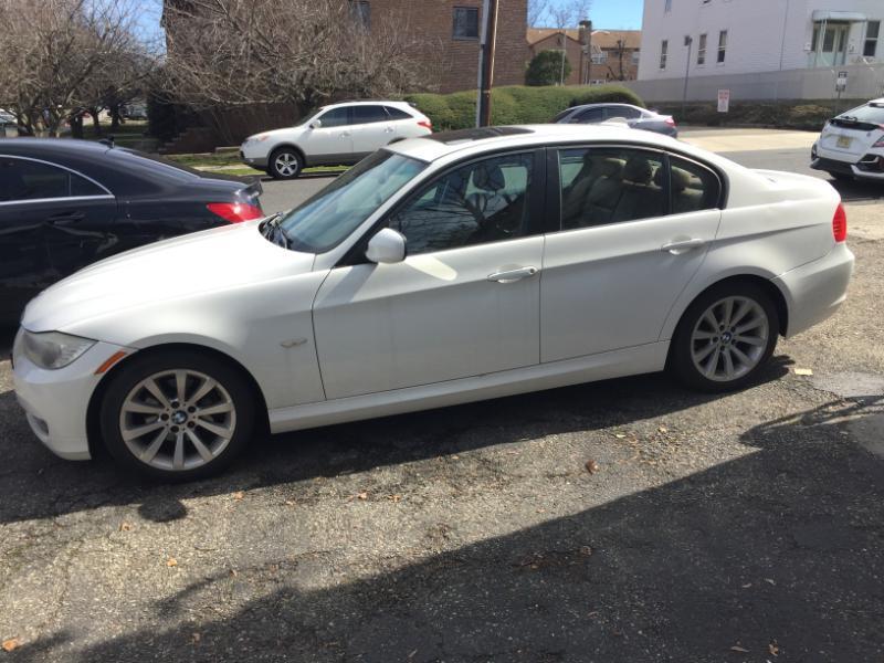 BMW 3-Series 328i xDrive SA 2011