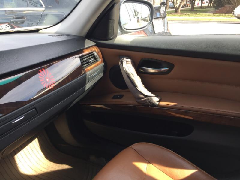 BMW 3-Series 328i xDrive SA 2011