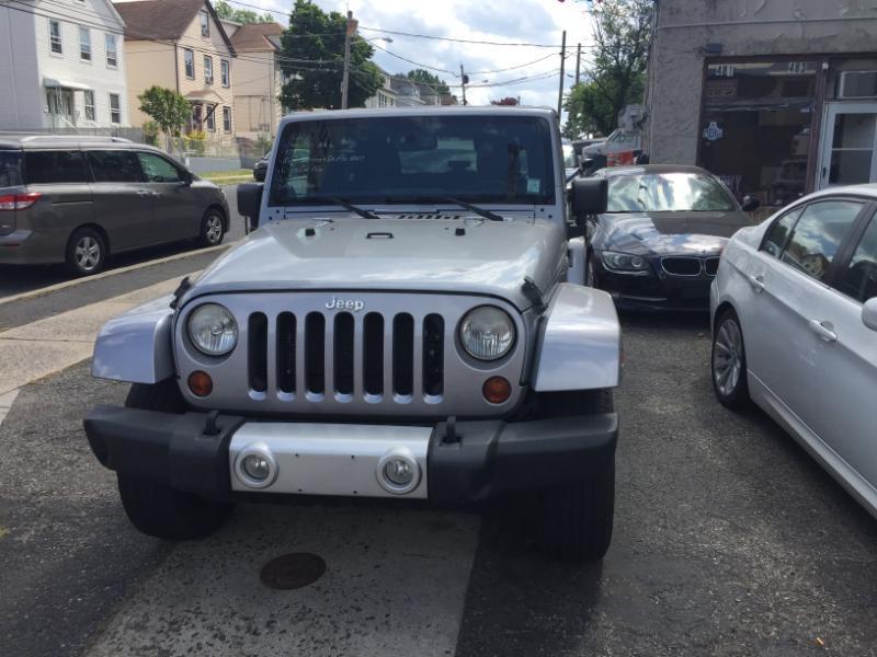 Jeep Wrangler Sahara 4WD 2013