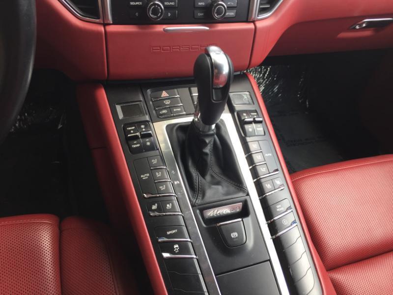 Porsche Macan S 2016