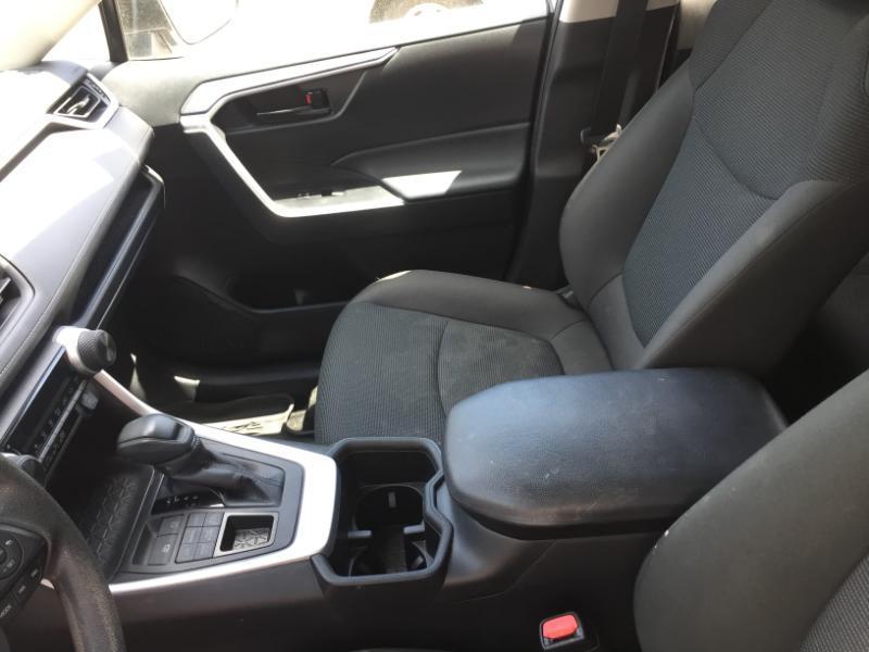 Toyota RAV4 LE AWD 2023