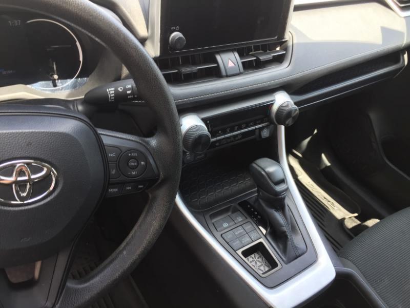 Toyota RAV4 LE AWD 2023