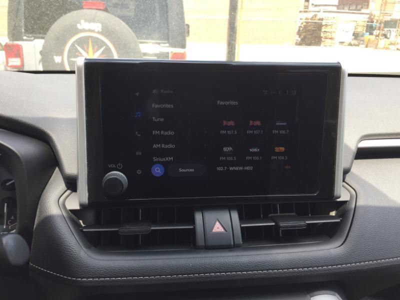 Toyota RAV4 LE AWD 2023