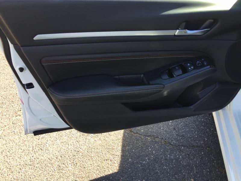 Nissan Altima 2.5 SR 2023