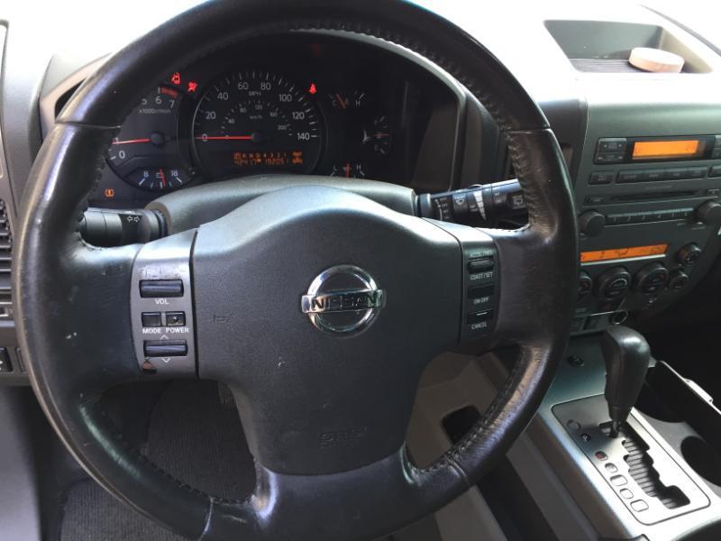 Nissan Armada LE 4WD 2007