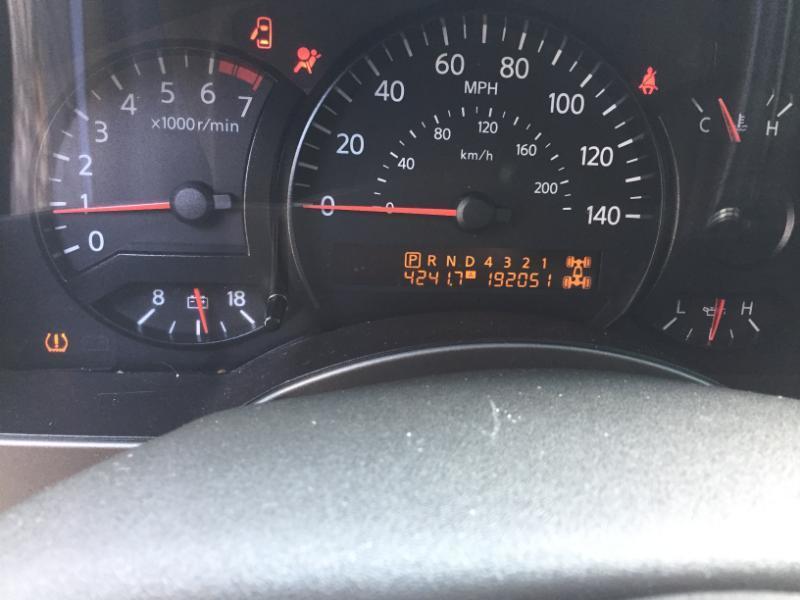 Nissan Armada LE 4WD 2007