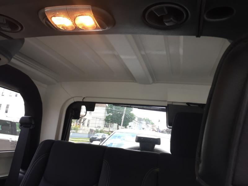 Jeep Wrangler Sahara 4WD 2013