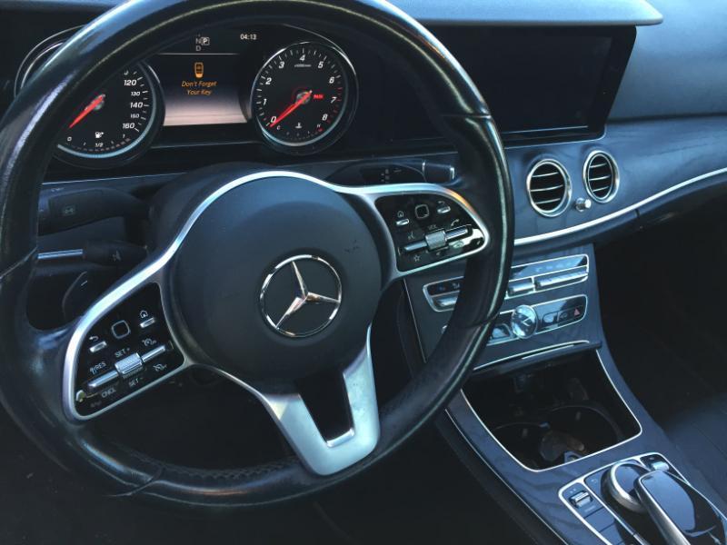 Mercedes-Benz E-Class E300 Luxury 4MATIC Sedan 2019
