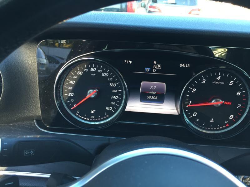 Mercedes-Benz E-Class E300 Luxury 4MATIC Sedan 2019