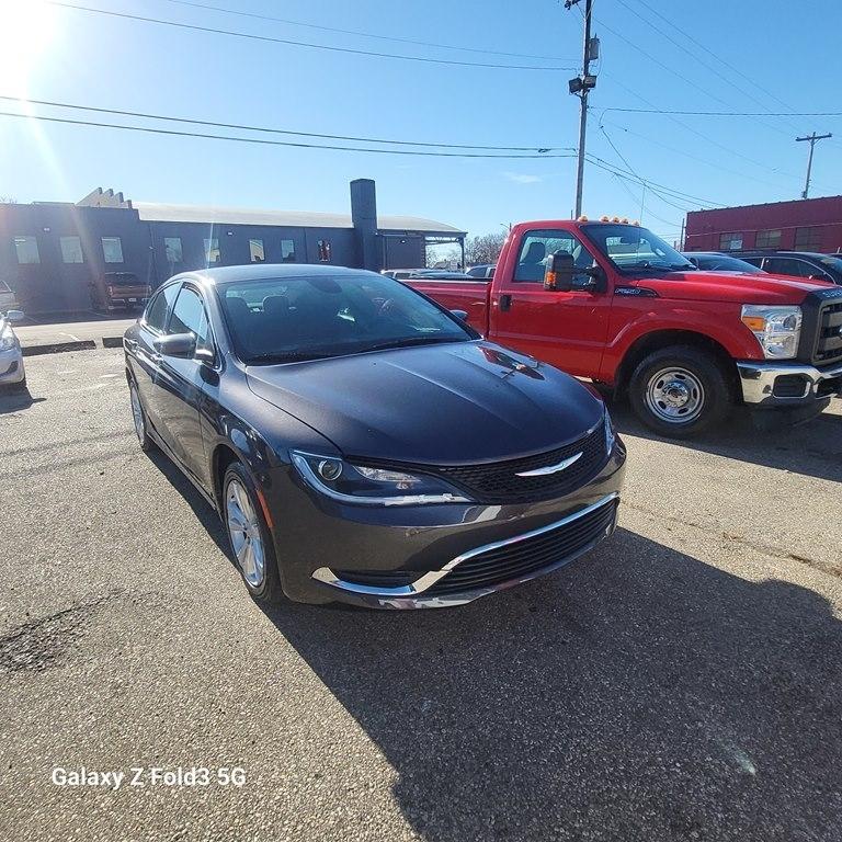 2016 Chrysler 200 Limited