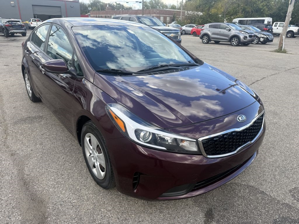 2018 Kia FORTE LX's photo