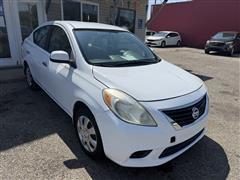 2012 Nissan Versa 