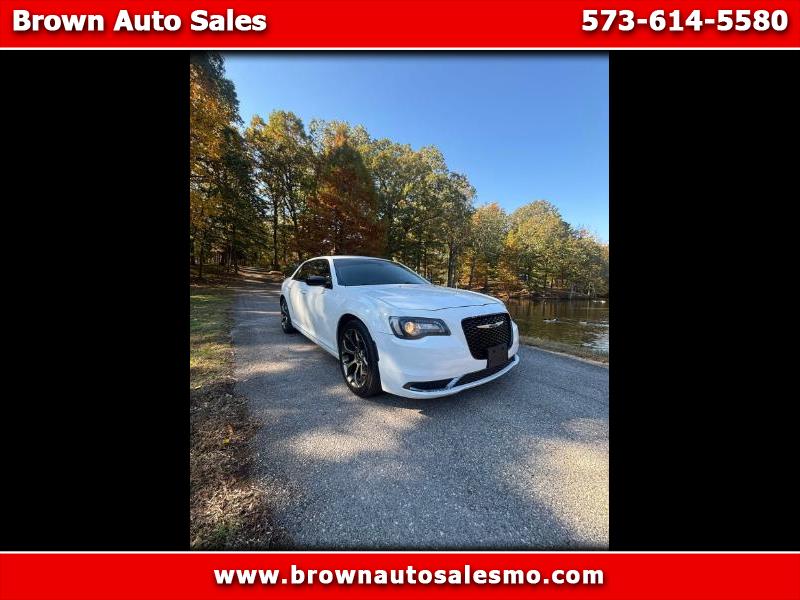 2018 Chrysler 300 Touring