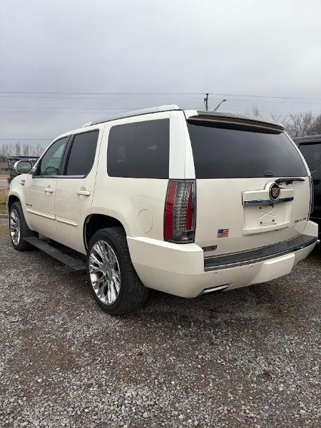 Cadillac Escalade AWD Premium 2013