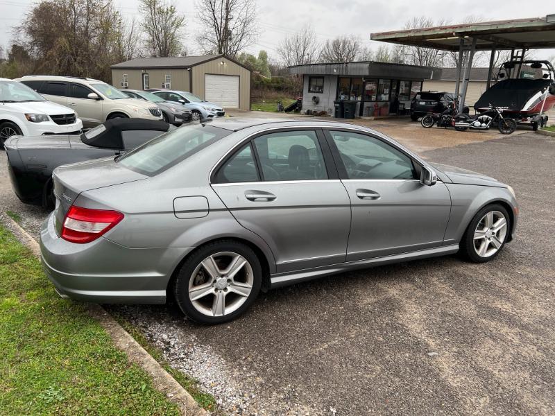 Mercedes-Benz E300  2010