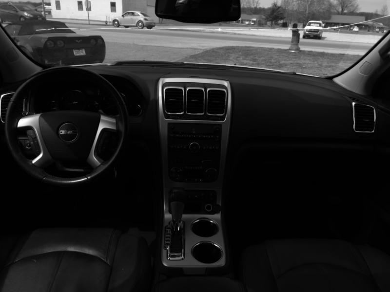 GMC Acadia  2012