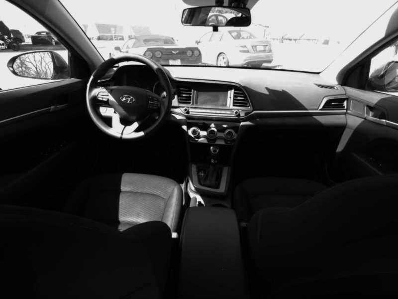 Hyundai Elantra Automatic 2019