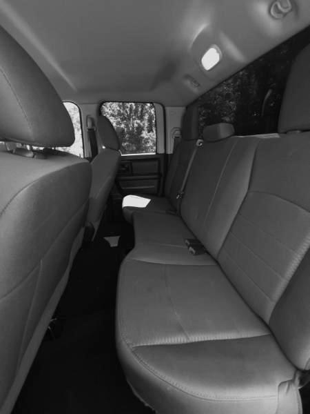 Dodge Ram 1500 4dr Quad Cab 139" WB 4WD 2014