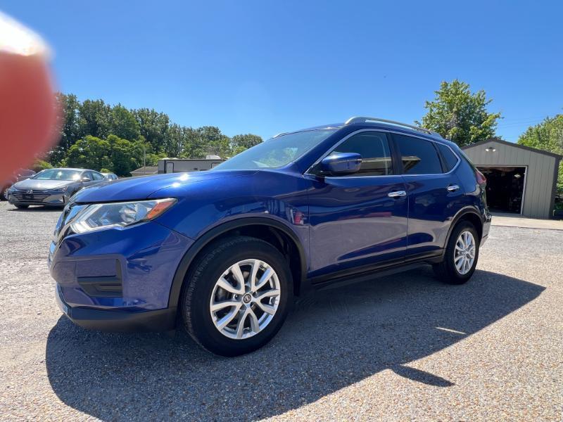 2020 Nissan Rogue FWD 4dr SV