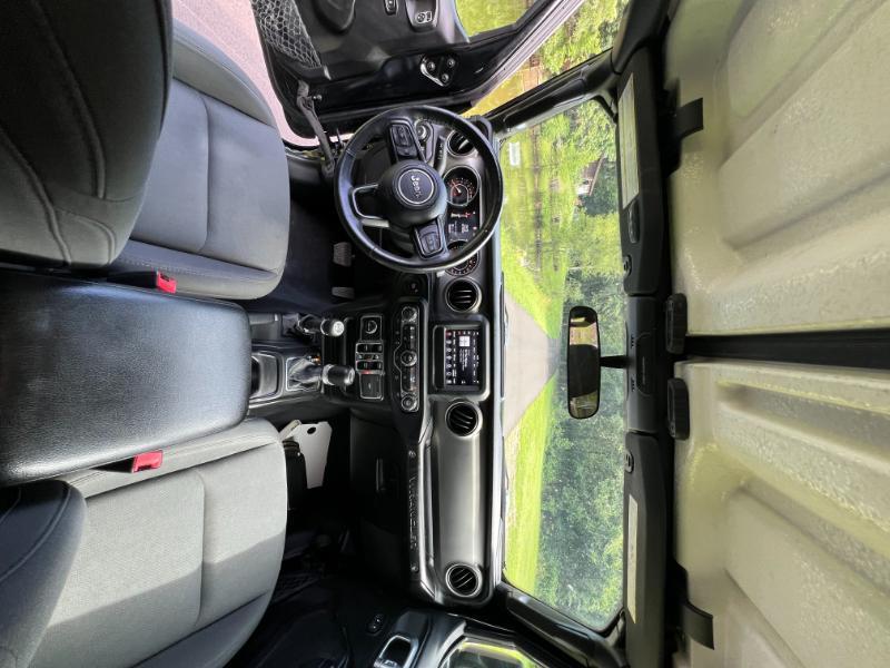Jeep Wrangler Unlimited Sport 4x4 2019