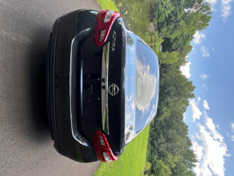 Nissan Altima 2.5 SV 2018