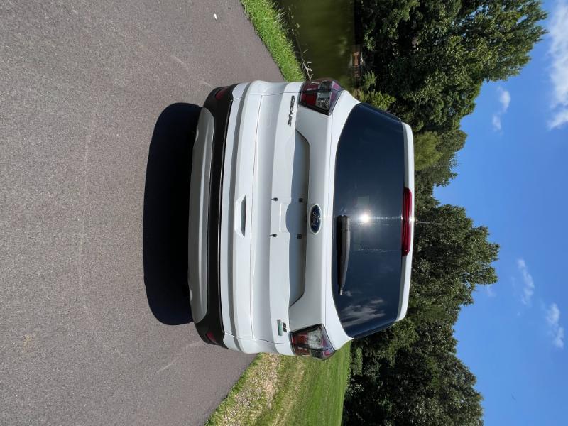 Ford Escape FWD 4dr SE 2017