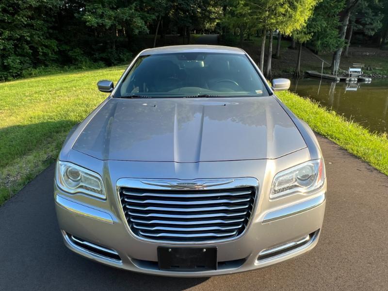Chrysler 300 4dr Sdn 300 2014