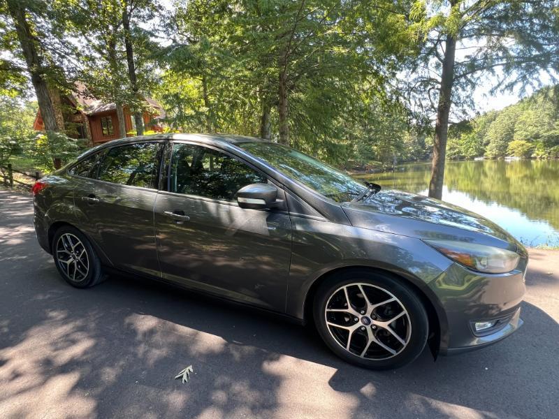 Ford Focus S 4D Sedan 2017