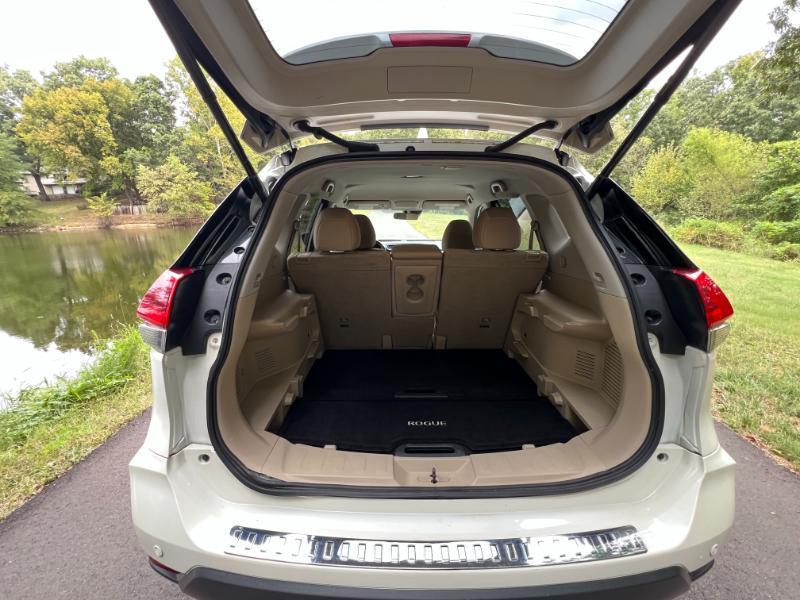 Nissan Rogue  2019