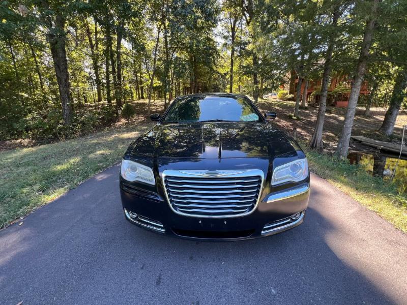 Chrysler 300  2013