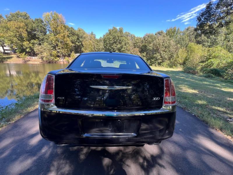 Chrysler 300  2013