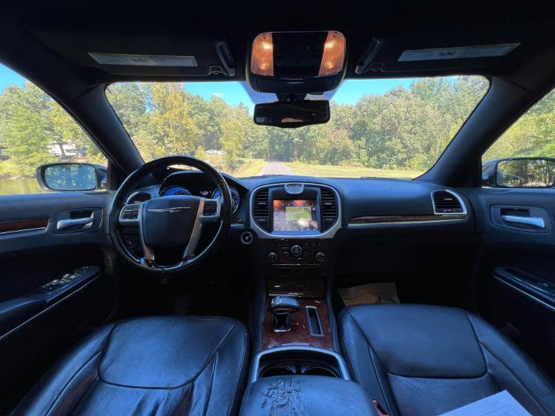 Chrysler 300  2013