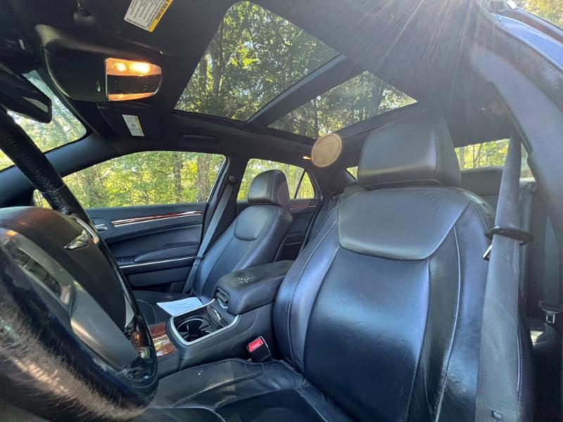 Chrysler 300  2013