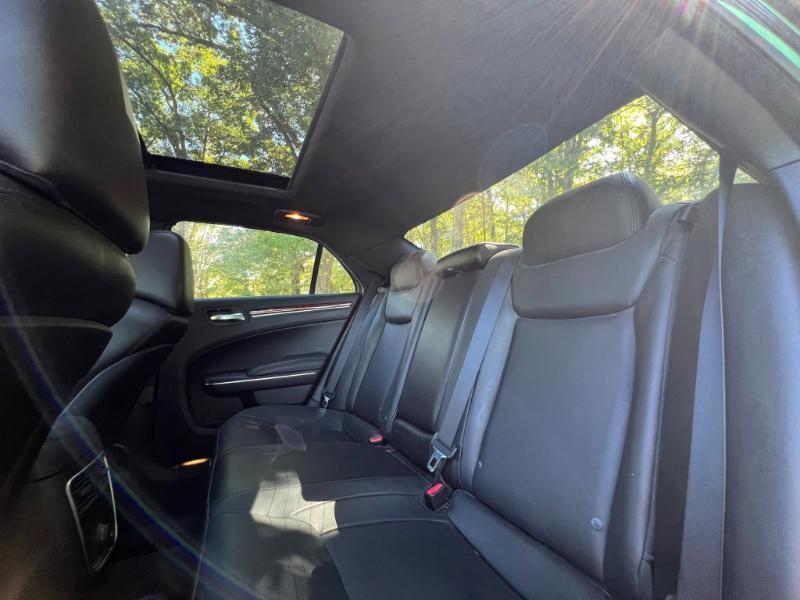 Chrysler 300  2013