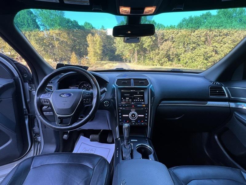 Ford Explorer Limited FWD 2016