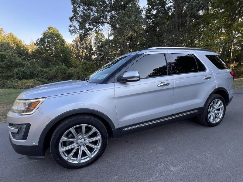 Ford Explorer Limited FWD 2016