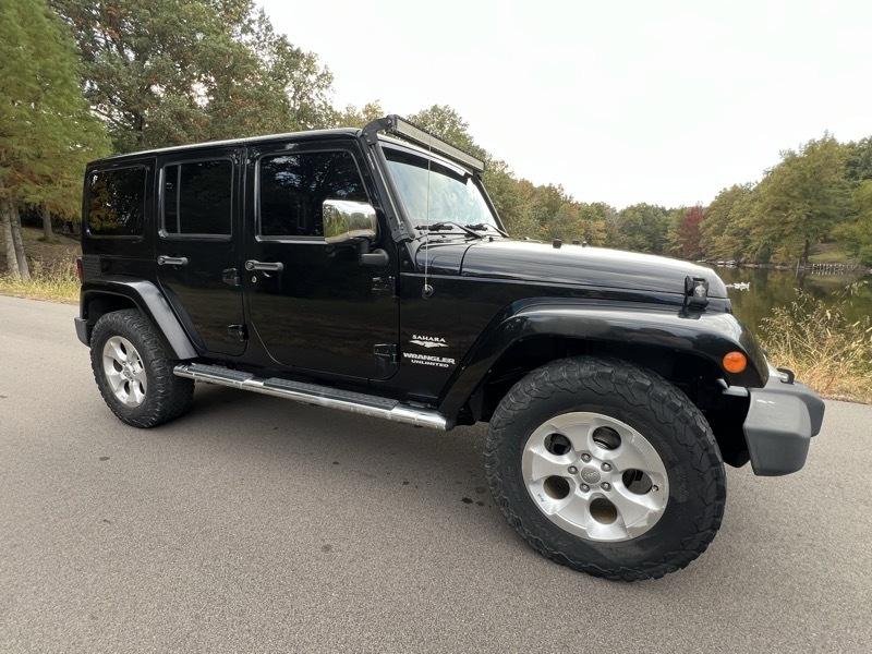 Jeep Wrangler Unlimited Sahara 4WD 2013