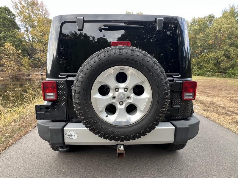 Jeep Wrangler Unlimited Sahara 4WD 2013