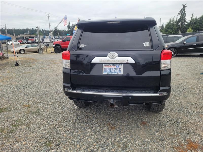 Toyota 4Runner SR5 4WD 2010