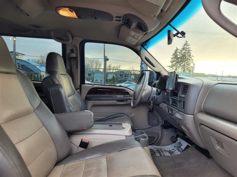 Ford Excursion Eddie Bauer 6.0L 4WD 2004