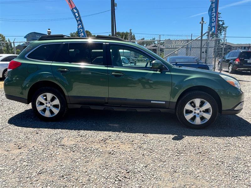 Subaru Outback 2.5i Premium 2012