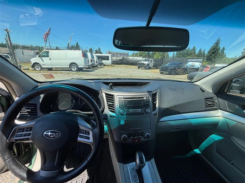 Subaru Outback 2.5i Premium 2012