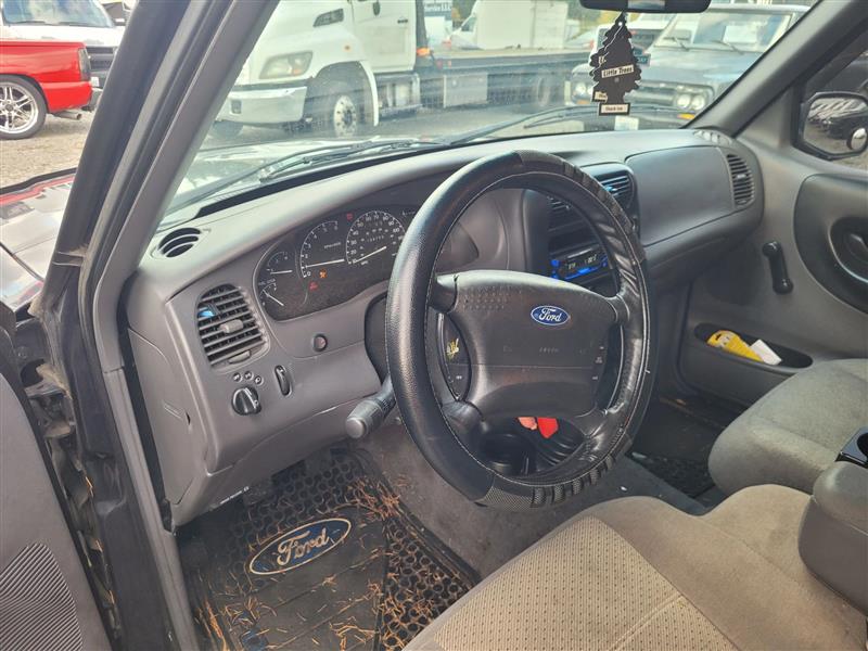 Ford Ranger XL SuperCab 2WD - 361A 2002 Ford Ranger XL SuperCab 2WD - 361A 2002